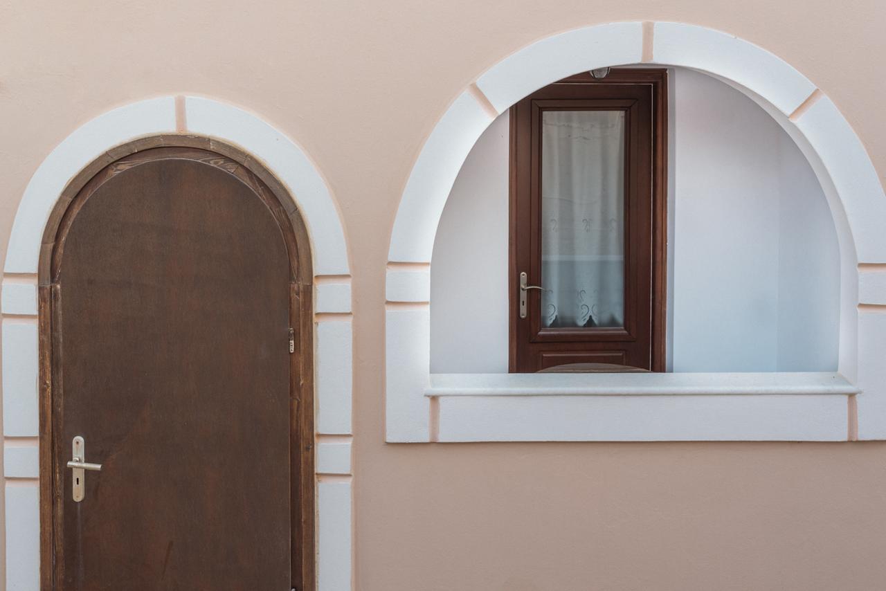 Thymianos Apartments Engaraí 外观 照片